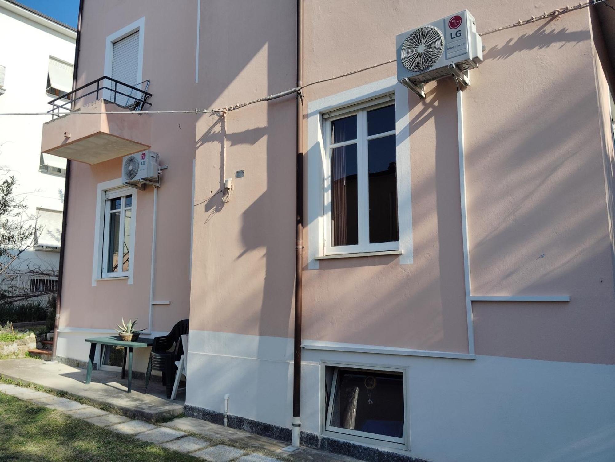 Short Lets Pescara Apartment Exterior photo
